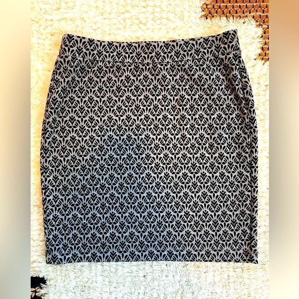 Loft Petite Black Grey Paisley Knit Preppy Mini Skirt